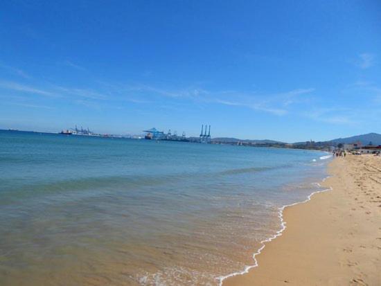 阿尔赫西拉斯Estudio A Pie De Playa Con Bano Y Cocina Privados公寓 外观 照片