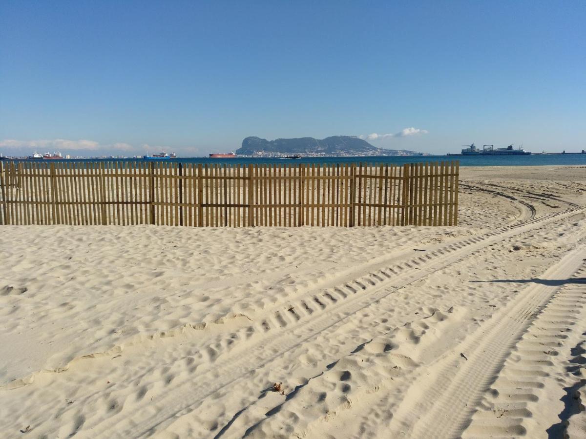 阿尔赫西拉斯Estudio A Pie De Playa Con Bano Y Cocina Privados公寓 外观 照片